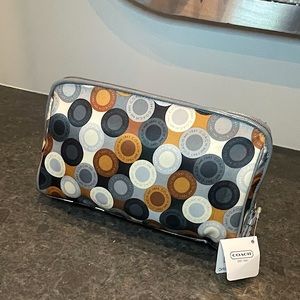 NWT / Coach Makeup Bag / Black,Grey,Tan,Brown